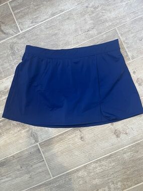 NWOT Bal Harbour Navy Swim Skirtini Bottom - Womens Size M. Tummy-control